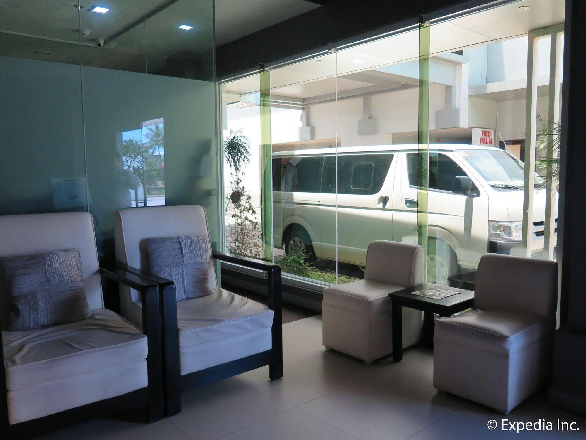 The Lucky 9 Budget Hotel Tagum Kültér fotó