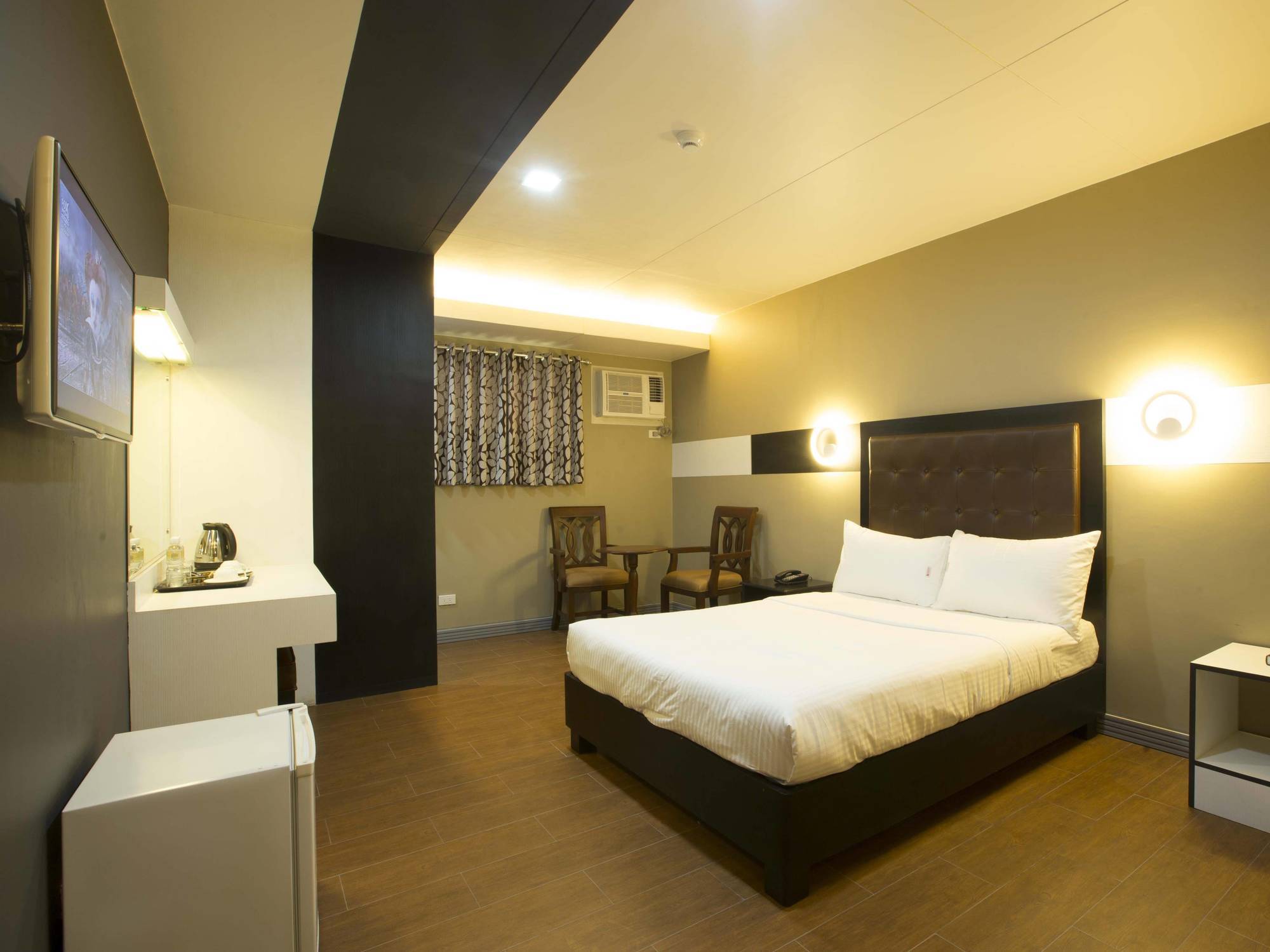 The Lucky 9 Budget Hotel Tagum Kültér fotó